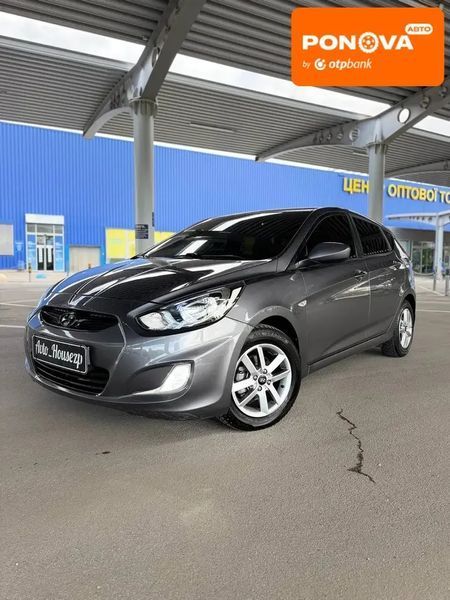 Hyundai Accent, 2012 г., Бензин, 97 тыс. км, Хетчбек, Серый, Запорожье AT-10417430 фото