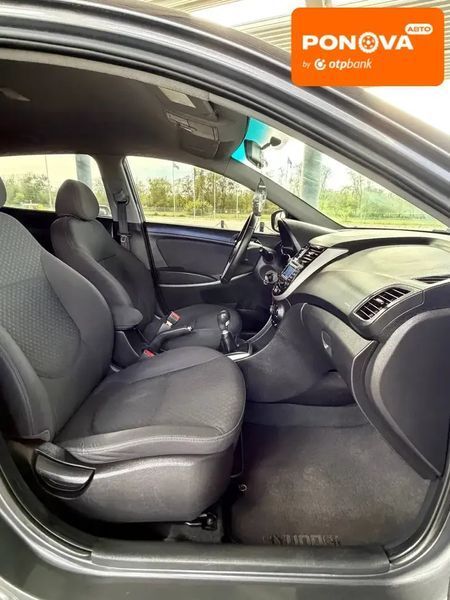 Hyundai Accent, 2012 г., Бензин, 97 тыс. км, Хетчбек, Серый, Запорожье AT-10417430 фото