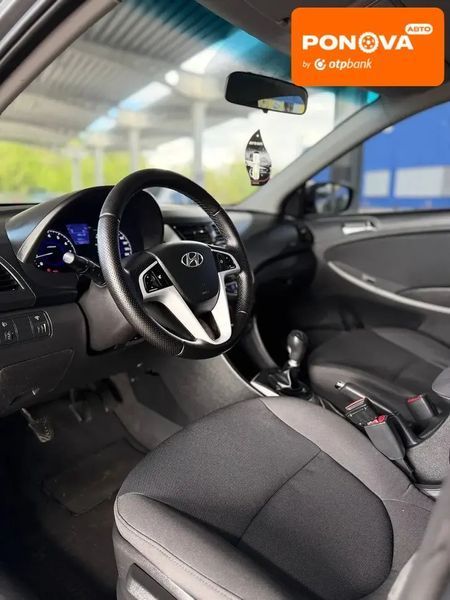 Hyundai Accent, 2012 г., Бензин, 97 тыс. км, Хетчбек, Серый, Запорожье AT-10417430 фото