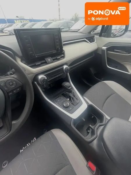 Toyota RAV4, 2022 г., Бензин, 55 тыс. км, Внедорожник / Кроссовер, Белый, Днепр (Днепропетровск) AT-10417107 фото