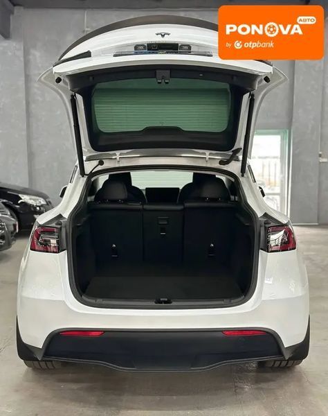 Tesla Model Y, 2024 р., Електро, 15 тис. км, Позашляховик / Кросовер, Білий, Кам'янське (Дніпродзержинськ) AT-10405482 фото
