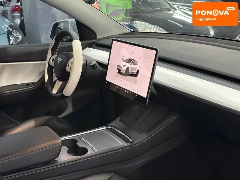 Tesla Model Y, 2024 р., Електро, 15 тис. км, Позашляховик / Кросовер, Білий, Кам'янське (Дніпродзержинськ) AT-10405482 фото
