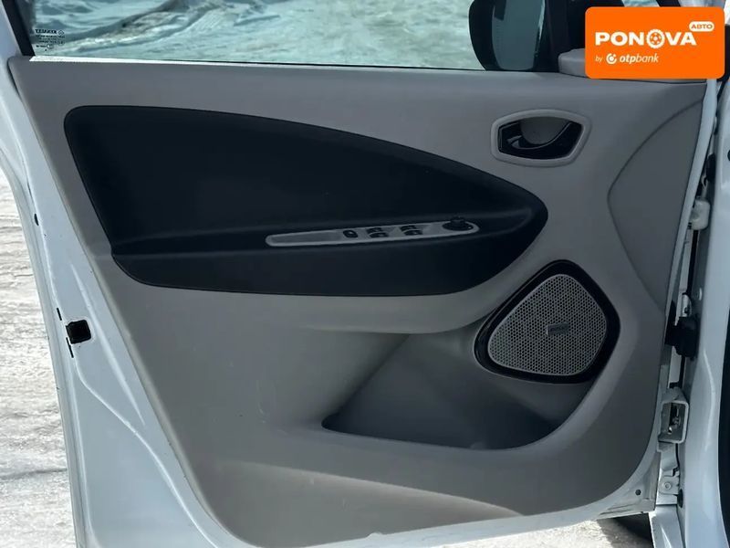 Renault Zoe, 2014 р., Електро, 111 тис. км, Хетчбек, Білий, Львів AT-10409717 фото