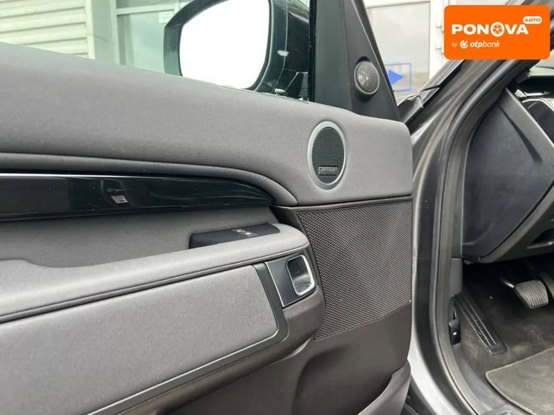 Land Rover Discovery, 2018 р., Бензин, 93 тис. км, Позашляховик / Кросовер, Сірий, Дніпро (Дніпропетровськ) AT-10418086 фото