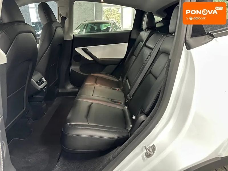 Tesla Model Y, 2024 р., Електро, 15 тис. км, Позашляховик / Кросовер, Білий, Кам'янське (Дніпродзержинськ) AT-10405482 фото
