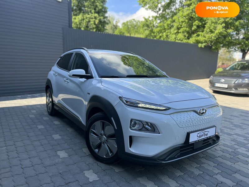 Hyundai Kona Electric, 2020, Електро, 50 тис. км, Позашляховик / Кросовер, Білий, Чернівці 109345 фото