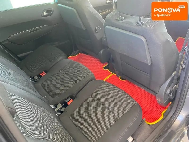 Peugeot 5008, 2011 р., Бензин, 251 тис. км, Мікровен, Сірий, Миколаїв AT-10403482 фото