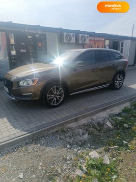 Volvo V60 Cross Country, 2015, Бензин, 137 тис. км, Універсал, Коричневий, Львів Cars-Pr-244594 фото