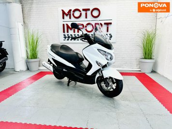 Suzuki Burgman 200, 2017, Бензин, 200 см³, 30 тис. км, Максі-скутер, Білий, Одеса moto-280359 фото