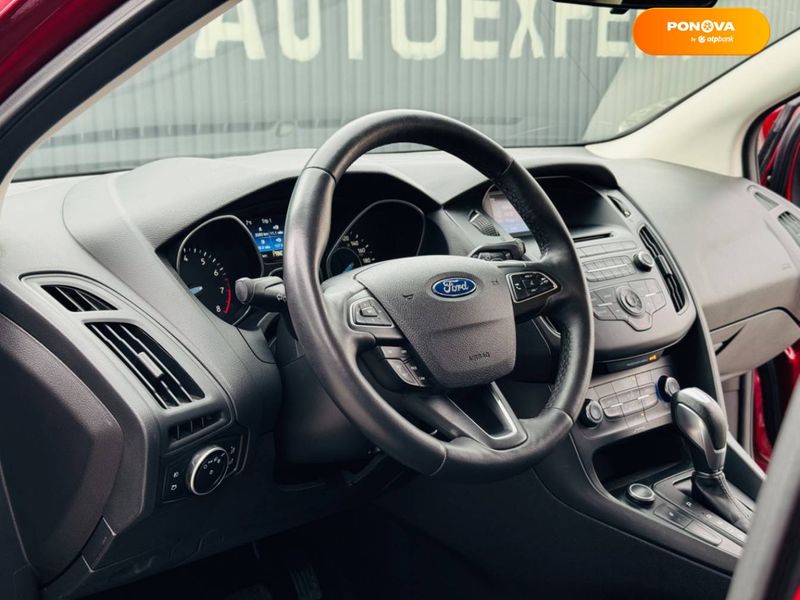 Ford Focus, 2015, Бензин, 152 тис. км, Хетчбек, Червоний, Мукачево 34418 фото