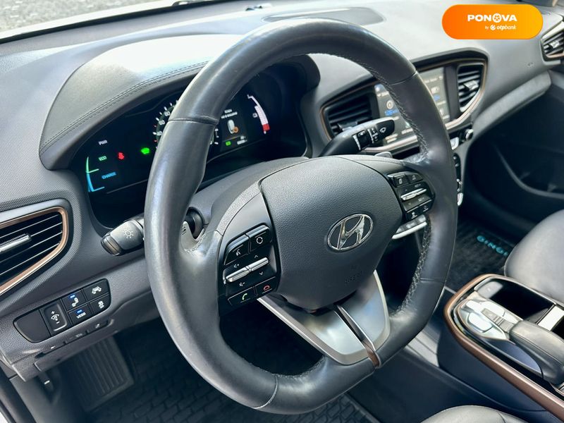 Hyundai Ioniq Electric, 2017, Електро, 69 тыс. км, Лифтбек, Белый, Тернополь Cars-Pr-66890 фото