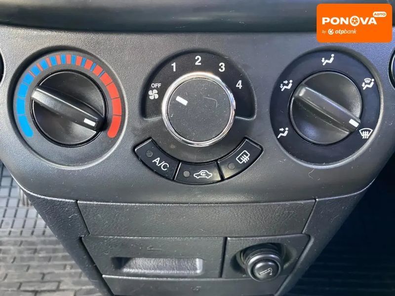 Chevrolet Aveo, 2015 г., Бензин, 62 тыс. км, Хетчбек, Серый, Николаев AT-10405329 фото