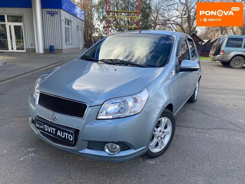 Chevrolet Aveo, 2015 г., Бензин, 62 тыс. км, Хетчбек, Серый, Николаев AT-10405329 фото