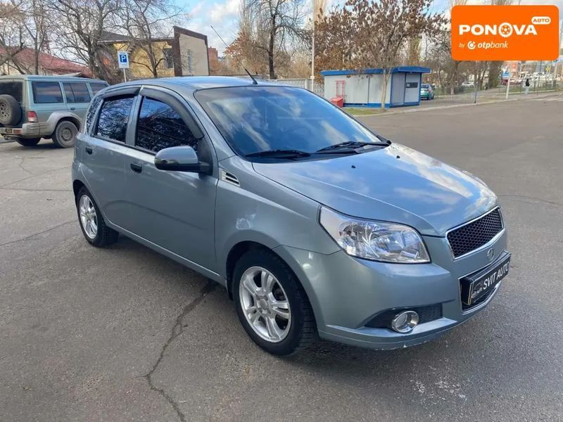 Chevrolet Aveo, 2015 г., Бензин, 62 тыс. км, Хетчбек, Серый, Николаев AT-10405329 фото