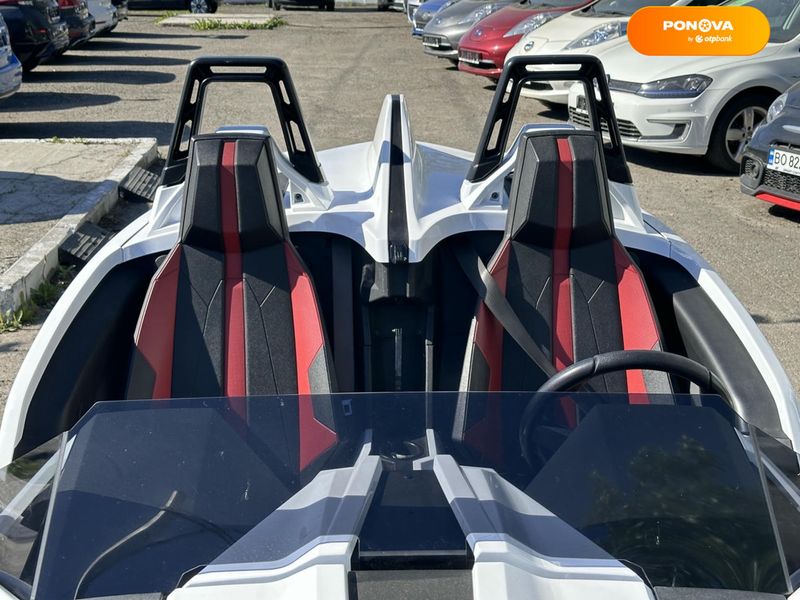 Polaris Slingshot, 2016, Бензин, 2380 см³, 50 тыс. км, Трайк, Белый, Киев moto-39950 фото