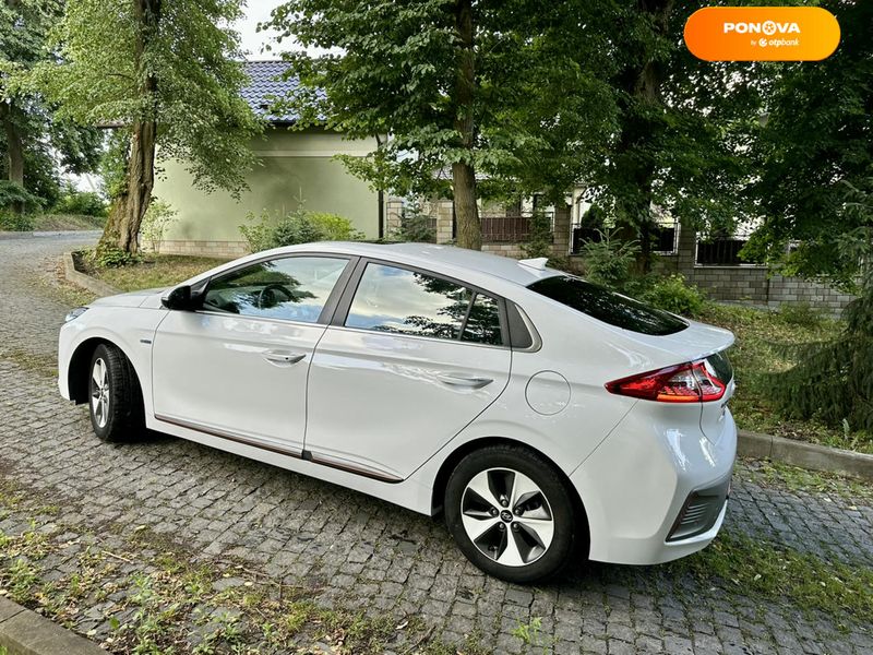 Hyundai Ioniq Electric, 2017, Електро, 69 тыс. км, Лифтбек, Белый, Тернополь Cars-Pr-66890 фото