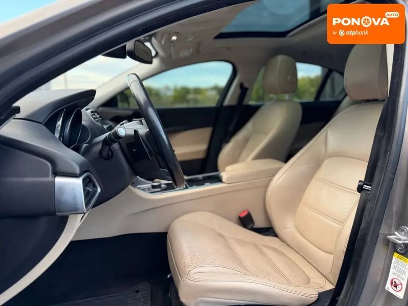 Jaguar XE, 2016 р., Бензин, 103 тис. км, Седан, Бежевий, Кропивницький (Кіровоград) AT-10430244 фото