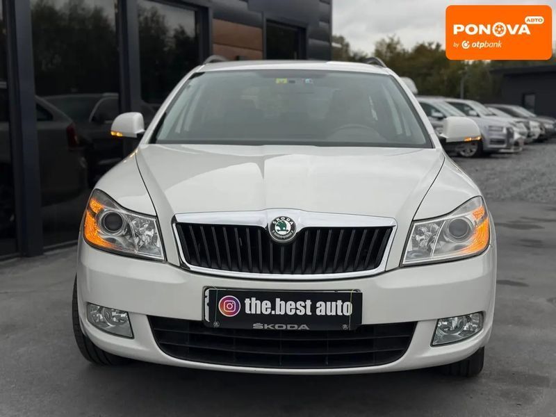 Skoda Octavia, 2011 р., Бензин, 208 тис. км, Універсал, Білий, Рівне AT-10403238 фото