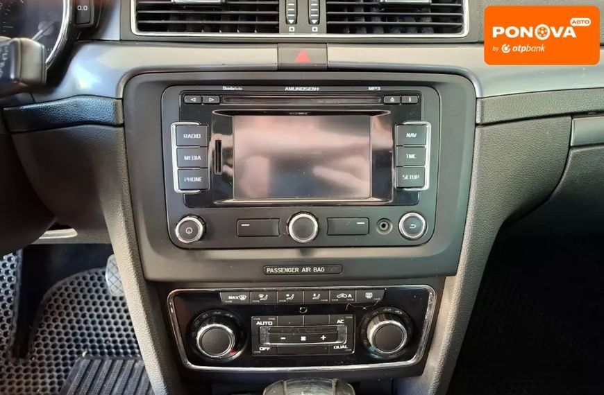 Skoda Superb, 2011 г., Дизель, 219 тыс. км, Универсал, Белый, Николаев AT-10403537 фото