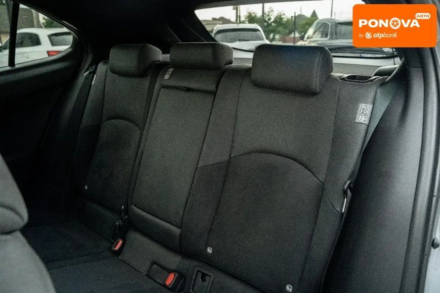 Lexus UX, 2021 г., Гибрид (HEV), 29 тыс. км, Внедорожник / Кроссовер, Серый, Черновцы AT-10399916 фото