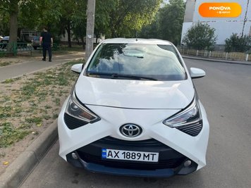 Toyota Aygo, 2019, Бензин, 1 л., 80 тис. км, Хетчбек, Білий, Харків Cars-Pr-88580 фото