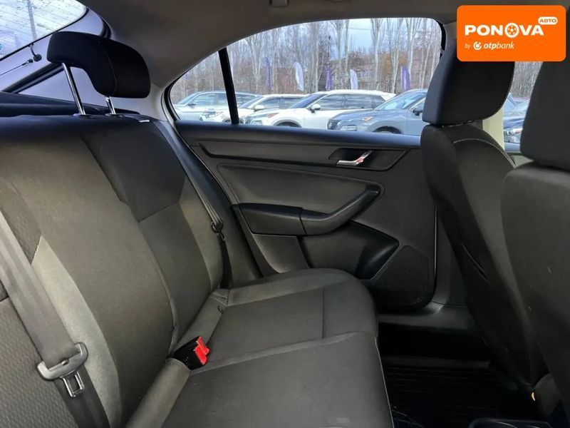 Skoda Rapid, 2013 г., Дизель, 189 тыс. км, Седан, Белый, Кривой Рог AT-10405229 фото
