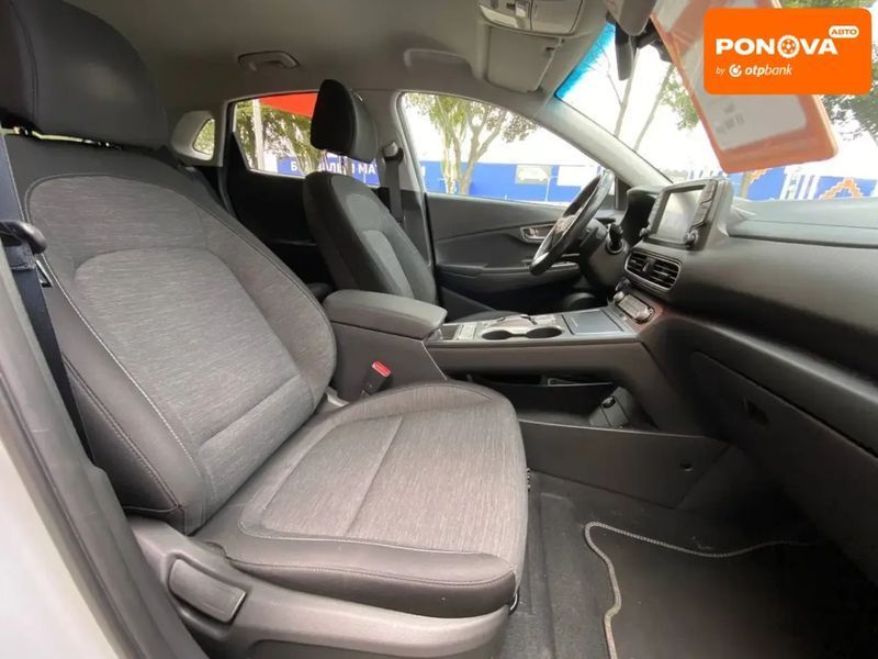Hyundai Kona Electric, 2019 р., Електро, 56 тис. км, Позашляховик / Кросовер, Білий, Дніпро (Дніпропетровськ) AT-10401628 фото
