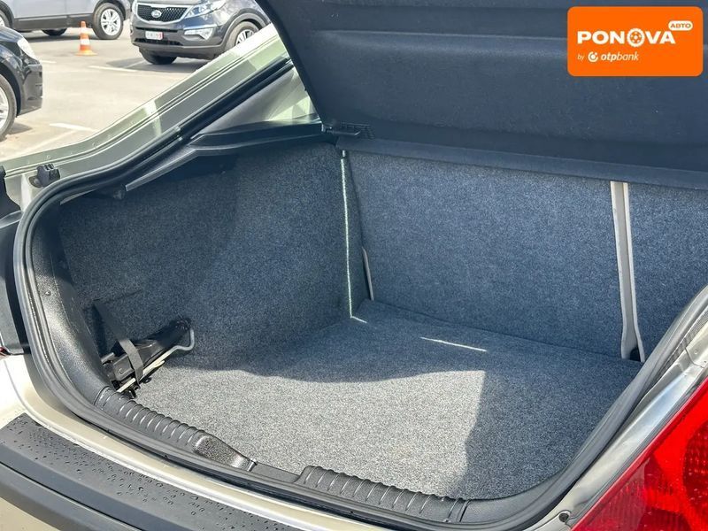 Ford Mondeo, 2005 р., Бензин, 246 тис. км, Седан, Бежевий, Житомир AT-10418509 фото