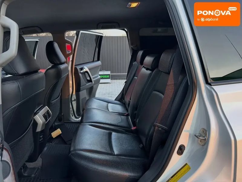 Toyota Land Cruiser Prado, 2010 г., Газ метан / Бензин, 220 тыс. км, Внедорожник / Кроссовер, Белый, Днепр (Днепропетровск) AT-10414911 фото