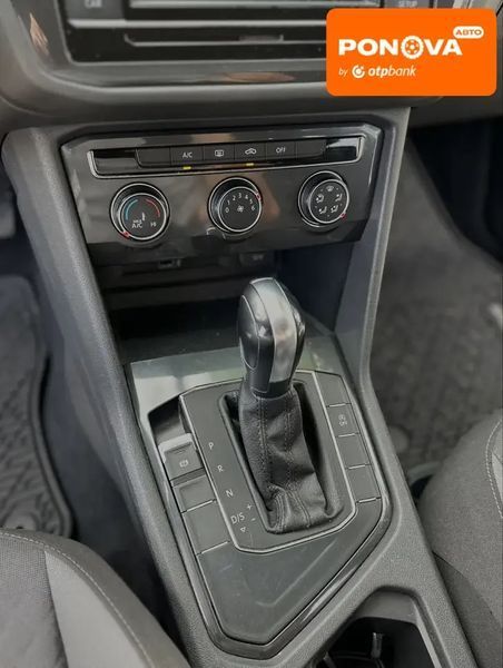 Volkswagen Tiguan, 2017 г., Бензин, 260 тыс. км, Внедорожник / Кроссовер, Серый, Днепр (Днепропетровск) AT-10418655 фото