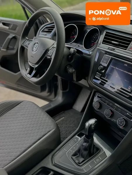 Volkswagen Tiguan, 2017 г., Бензин, 260 тыс. км, Внедорожник / Кроссовер, Серый, Днепр (Днепропетровск) AT-10418655 фото