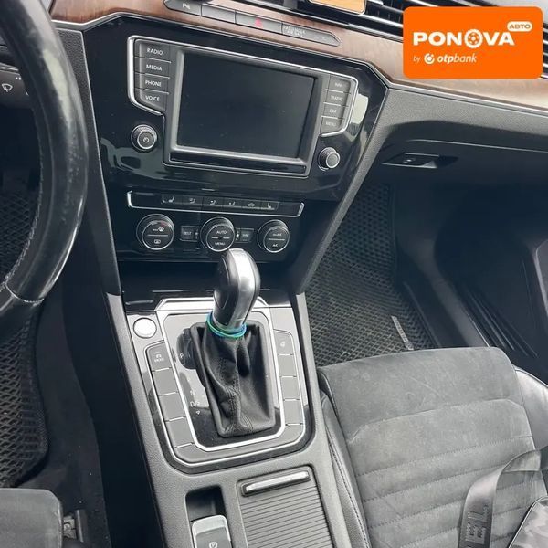 Volkswagen Passat, 2017 р., Дизель, 256 тис. км, Седан, Білий, Дніпро (Дніпропетровськ) AT-10404635 фото