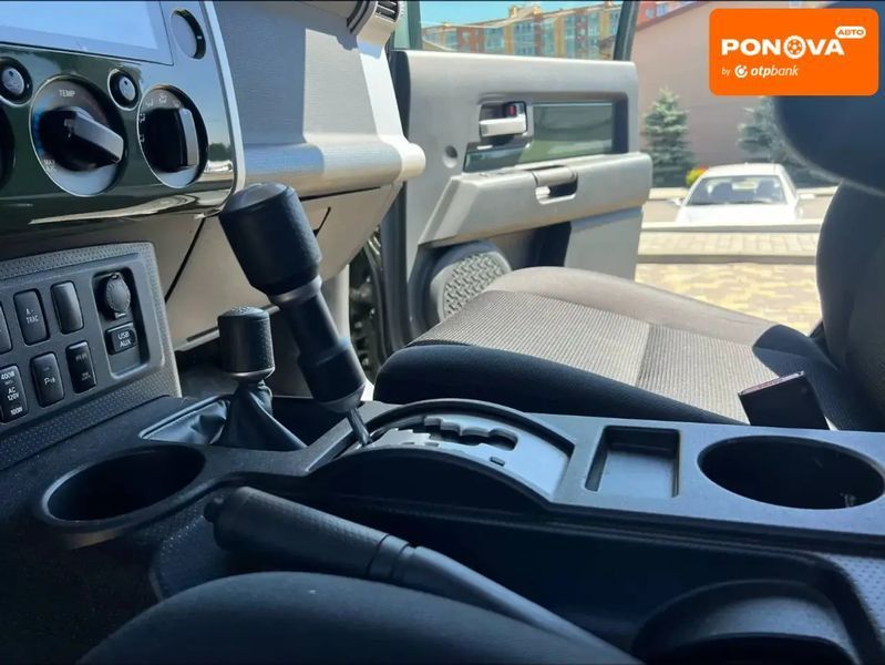 Toyota FJ Cruiser, 2013 г., Бензин, 150 тыс. км, Внедорожник / Кроссовер, Зеленый, Днепр (Днепропетровск) AT-10407050 фото