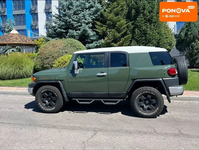 Toyota FJ Cruiser, 2013 г., Бензин, 150 тыс. км, Внедорожник / Кроссовер, Зеленый, Днепр (Днепропетровск) AT-10407050 фото