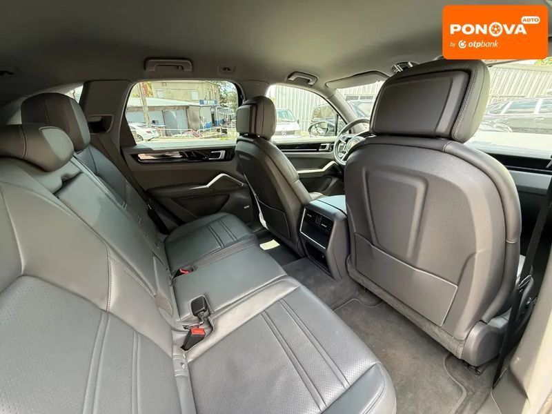 Porsche Cayenne, 2018 р., Бензин, 133 тис. км, Позашляховик / Кросовер, Синій, Харків AT-10417522 фото