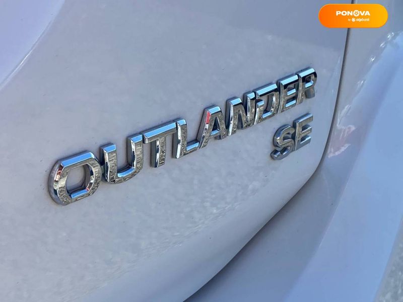 Mitsubishi Outlander, 2018, Бензин, 2.36 л., 100 тис. км, Позашляховик / Кросовер, Білий, Львів 35885 фото