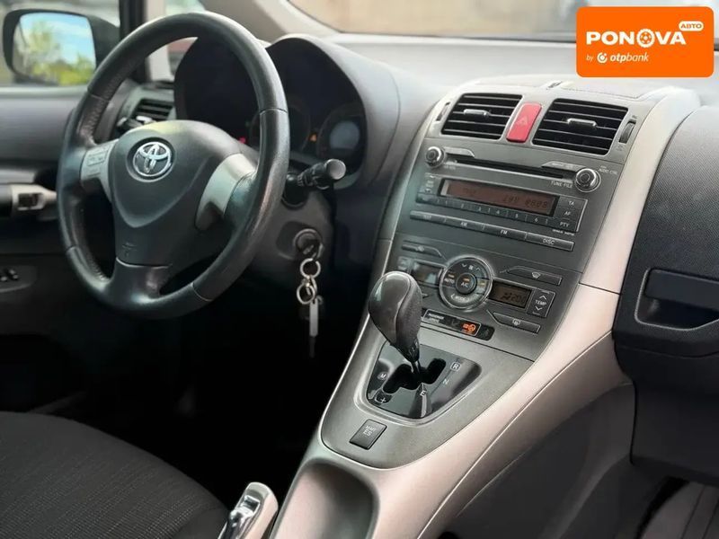Toyota Auris, 2008 р., Бензин, 202 тис. км, Хетчбек, Сірий, Дніпро (Дніпропетровськ) AT-10417897 фото