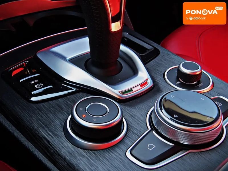 Alfa Romeo Stelvio, 2021 р., Бензин, 70 тис. км, Позашляховик / Кросовер, Сірий, Черкаси AT-10418387 фото