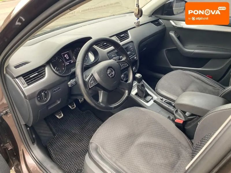 Skoda Octavia, 2013 г., Бензин, 251 тыс. км, Лифтбек, Коричневый, Николаев AT-10405181 фото