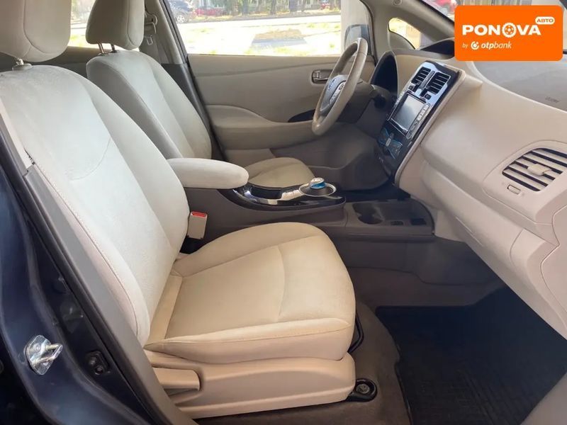 Nissan Leaf, 2013 р., Електро, 131 тис. км, Хетчбек, Сірий, Миколаїв AT-10403539 фото