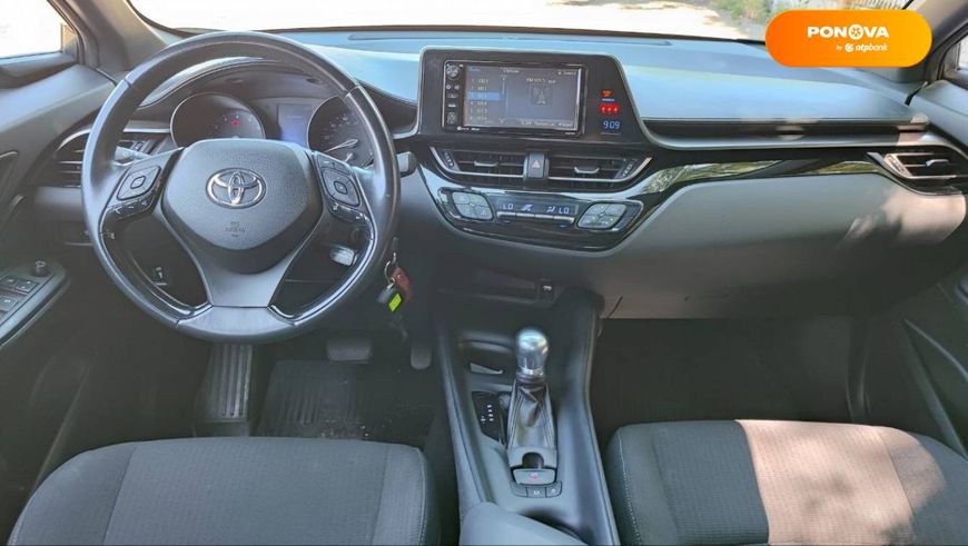 Toyota C-HR, 2017, Бензин, 1.99 л., 180 тис. км, Позашляховик / Кросовер, Сірий, Київ 107268 фото