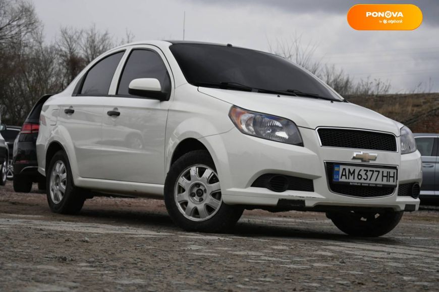 Chevrolet Sonic, 2016, Бензин, 1.6 л., 48 тис. км, Седан, Білий, Бердичів 18861 фото